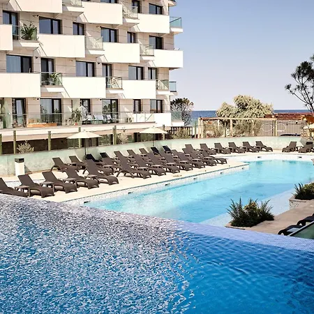 Pool Infinity & Parking * Mamaia