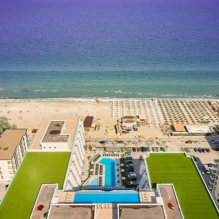 Apartmán Pool Infinity & Parking *